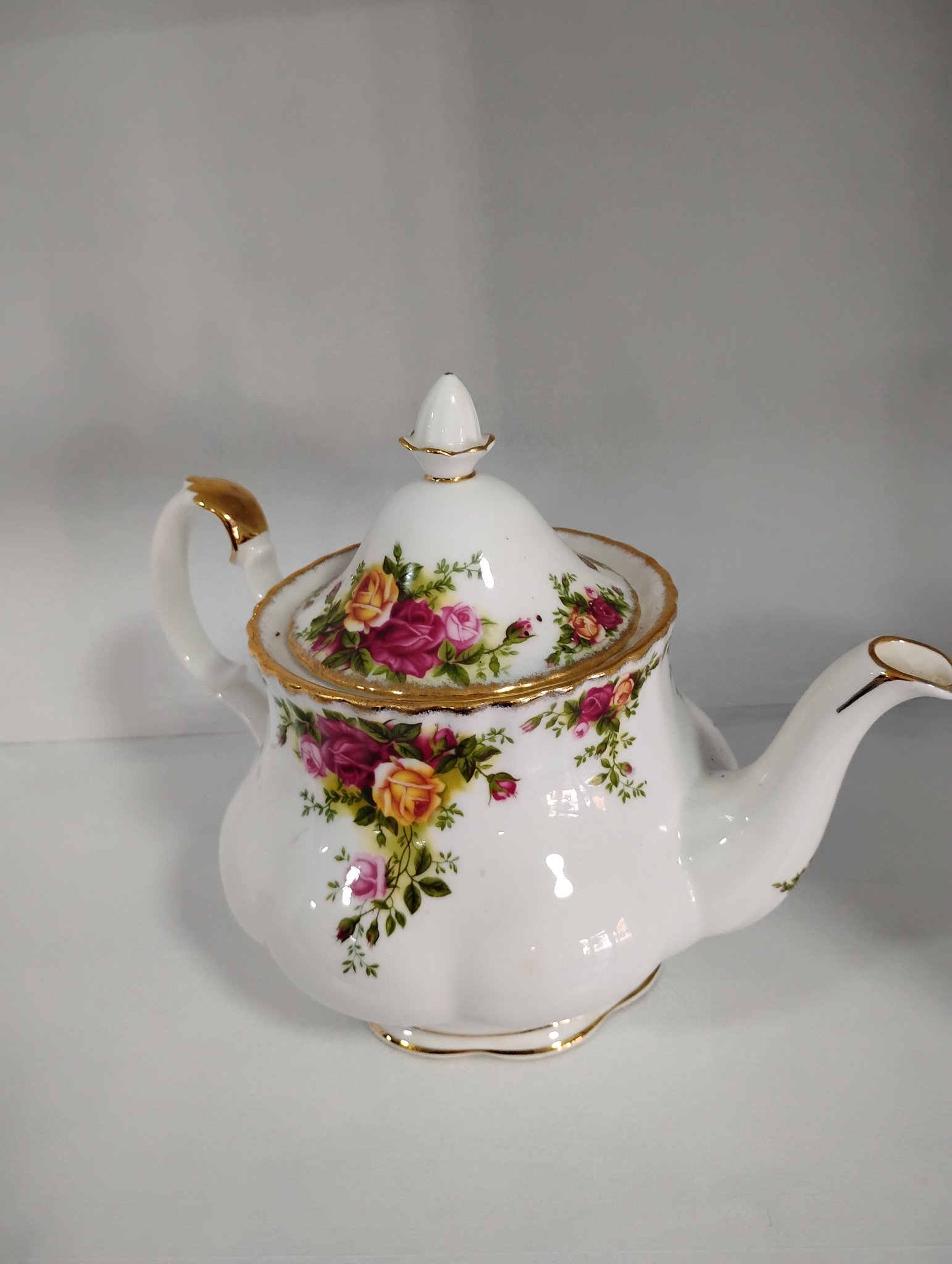 Royal Albert Old Country Roses - teapot (two views)